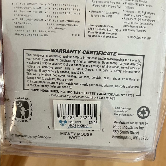 Vintage Mickey Mouse Watch 90’s Retro - Picture 4 of 6